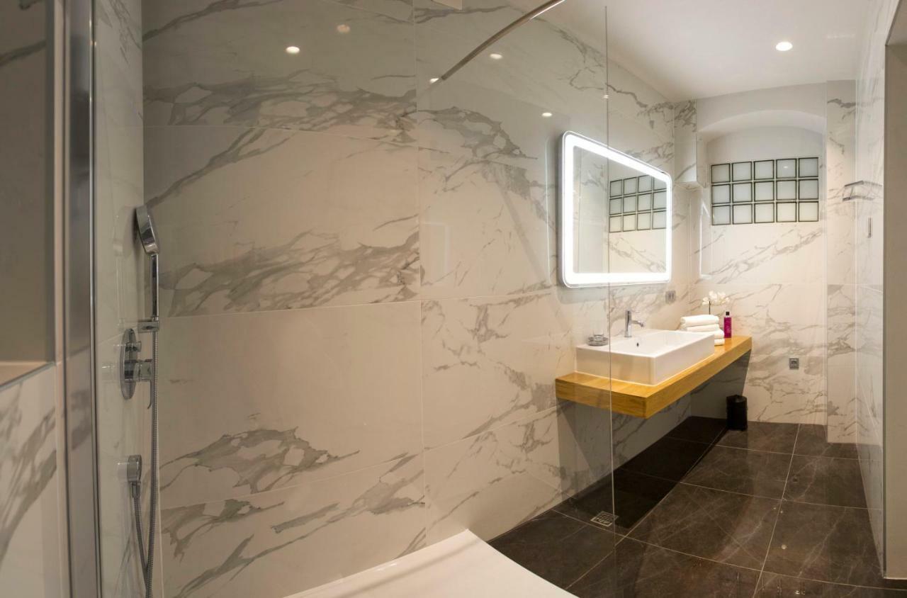 Luxury Paula Pensjonat 4*